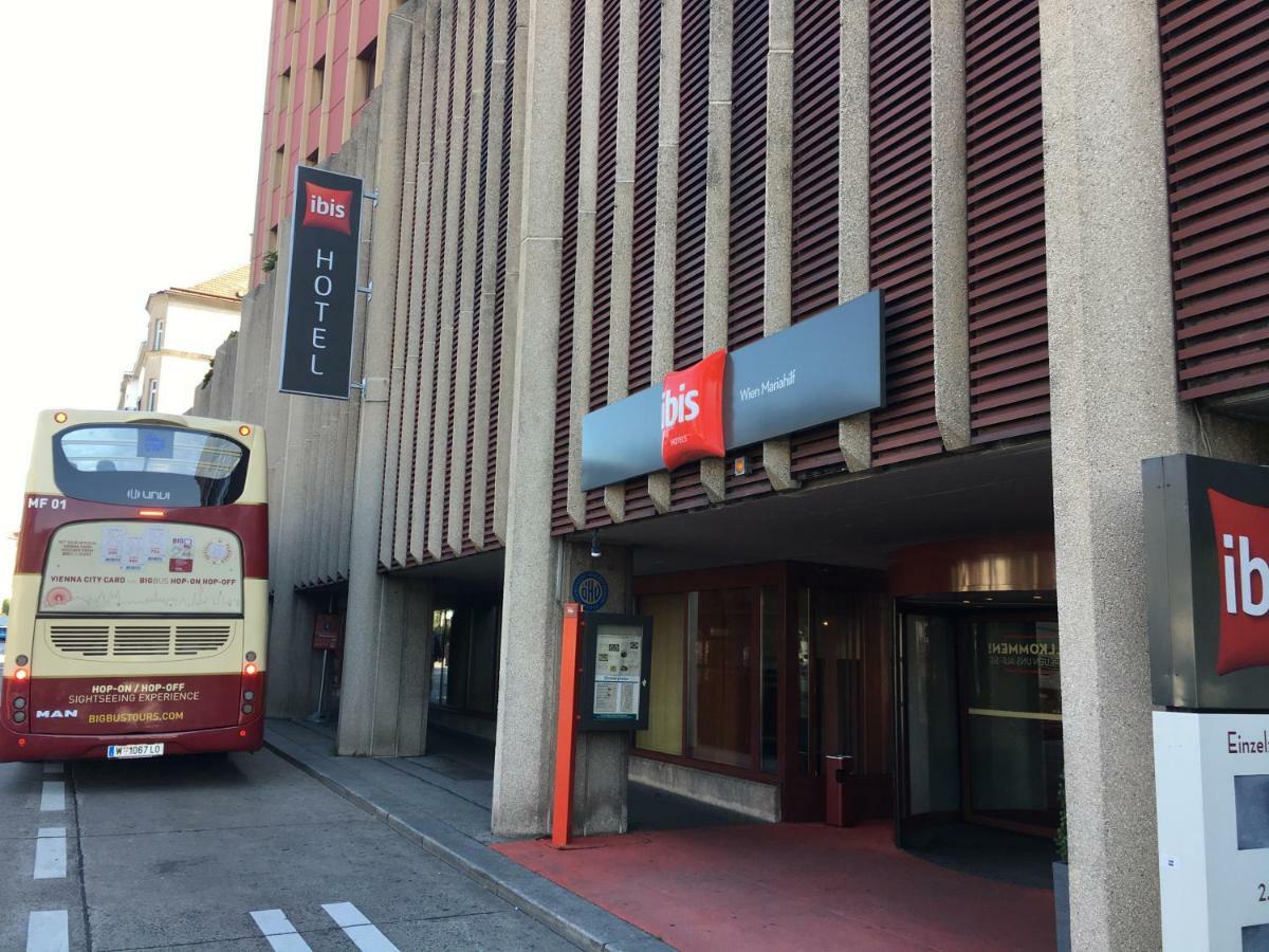 Apartment Zentral Direkt An U-Bahn Station Виена Екстериор снимка